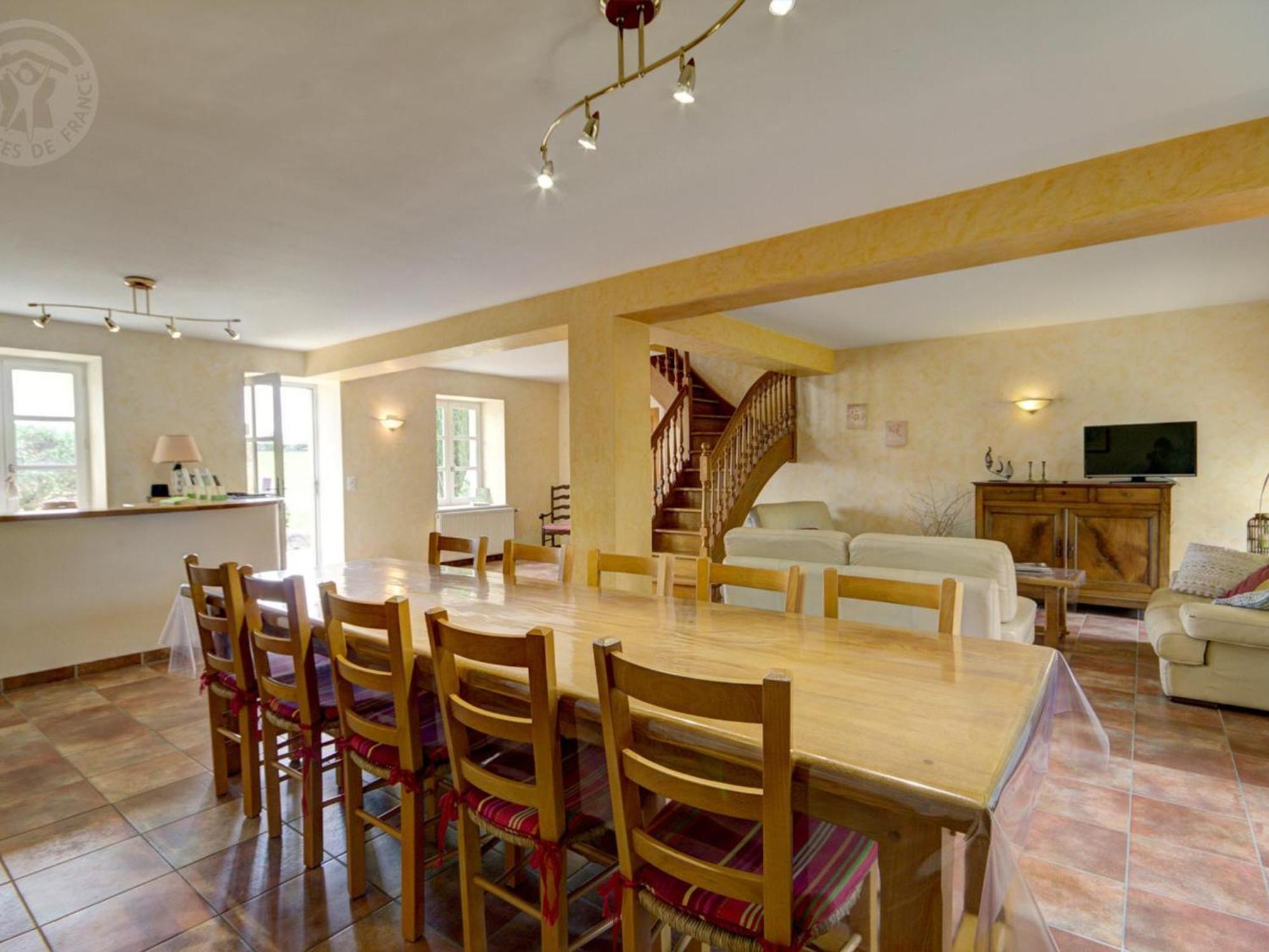 Belle Maison De Campagne Avec Piscine, 4 Chambres, Jardin Et Terrasse Pres De Montbrison - Fr-1-496-48 Chalain-le-Comtal Eksteriør billede